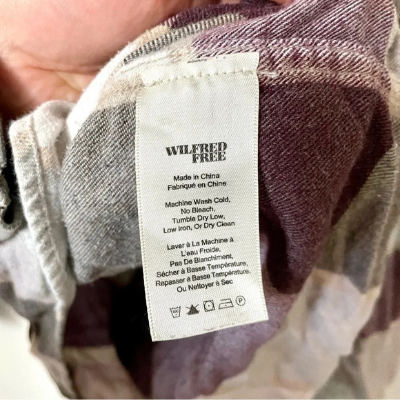 Aritzia Wilfred Free Plaid Flannel Cotton Button Down - Picture 8 of 9